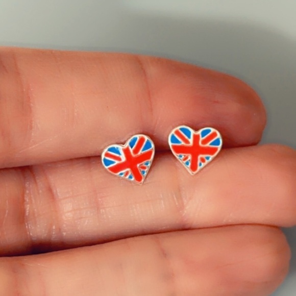 Sterling Silver England Flag Heart Studs - Picture 10 of 16